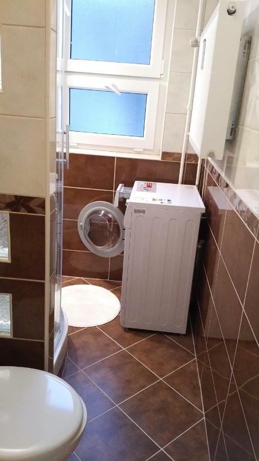 Heidi Apartman 塞格德 外观 照片